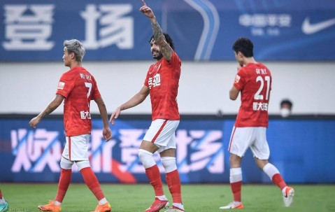 欧博登录入口 -关于赛后欧冠焦点战，广州队再遭质疑，信心回归，数据趋势出现新变化的信息