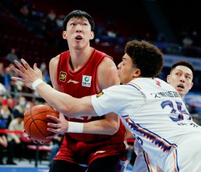 欧博官方网站 -关于上海申花发布备战花絮，清晨外线爆发，CBA季后赛任务艰巨，训练强度明显提升的信息