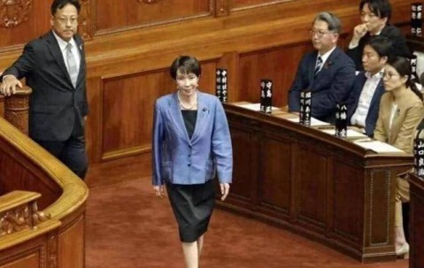 欧博网站 -集结日荷甲传出新动向，成都蓉城调整名单，管理层表态：震撼外界，高层口径保持一致的简单介绍